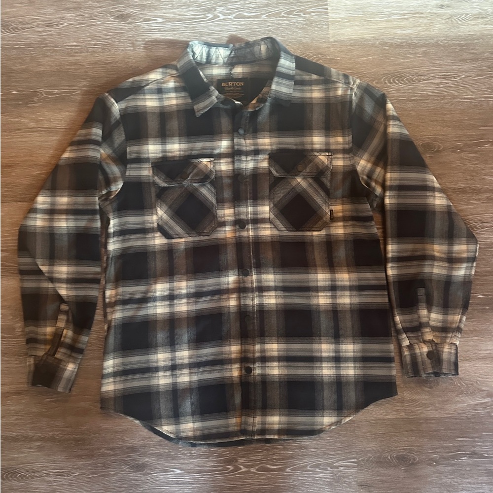 Burton Black and White Casual Button Down Shirt
